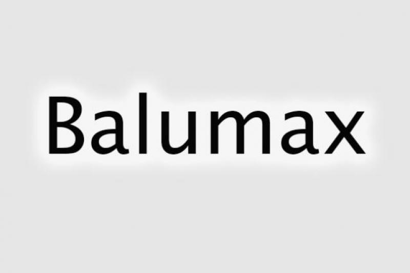 Albert Genau Cam Balkon