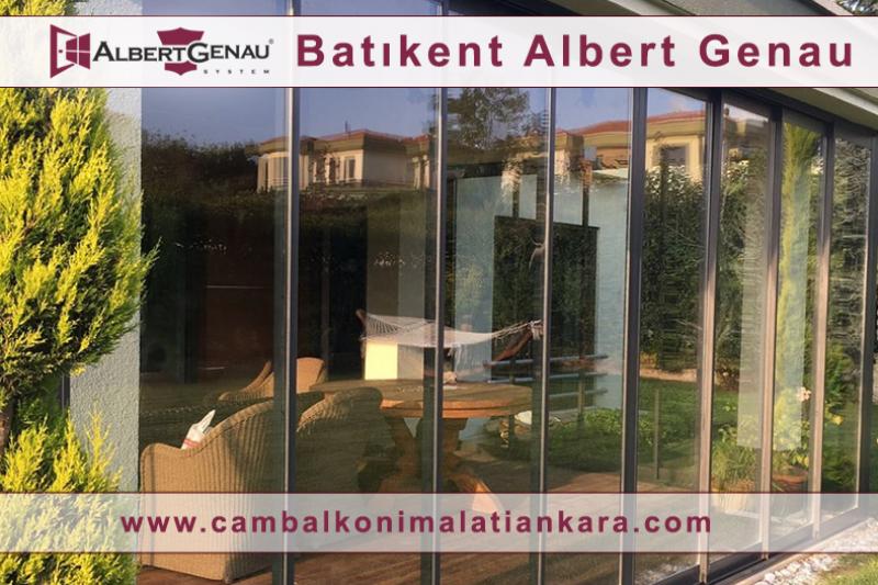 Albert Genau Cam Balkon