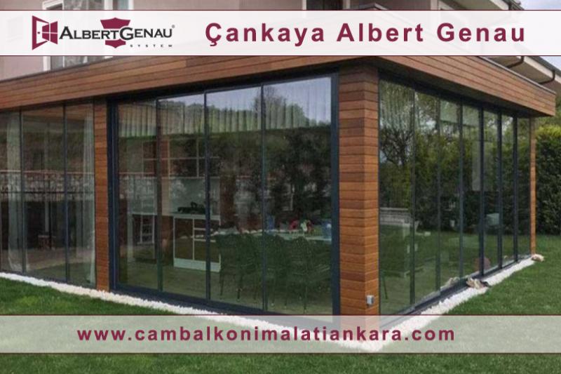 Albert Genau Cam Balkon