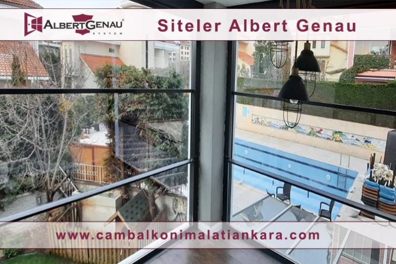 Albert Genau Cam Balkon